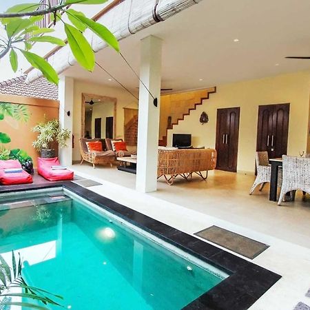 Aroha Boutique Villas Seminyak Exteriér fotografie
